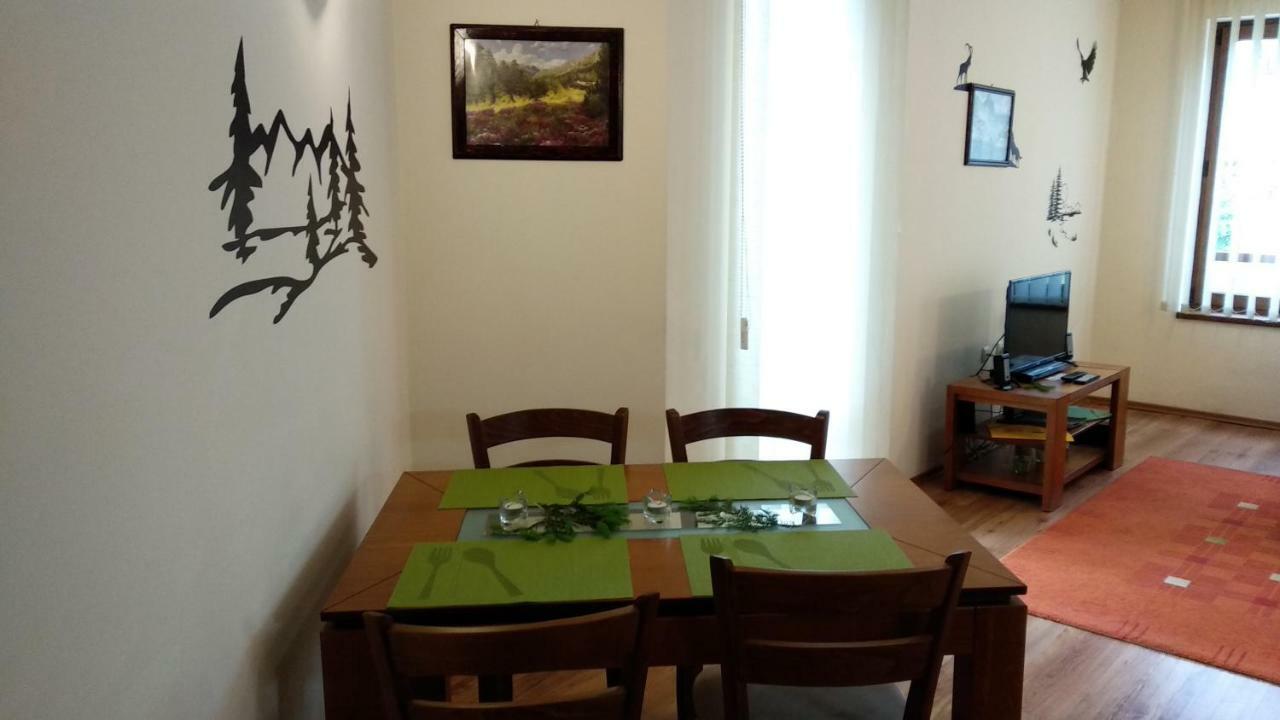 Pine Tree Apartment D34 Банско Екстериор снимка