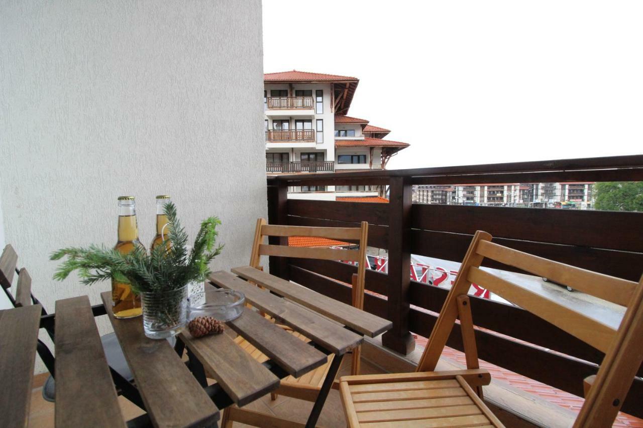 Pine Tree Apartment D34 Банско Екстериор снимка