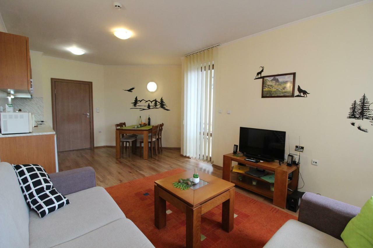 Pine Tree Apartment D34 Банско Екстериор снимка
